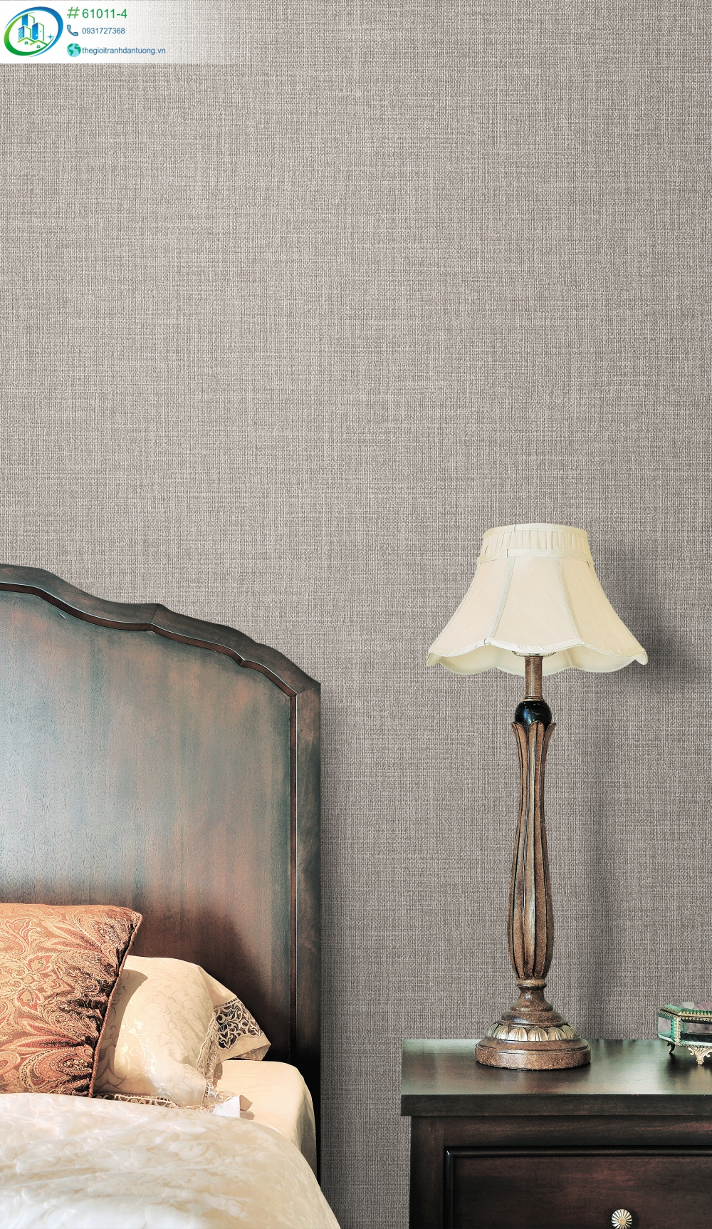 Giấy dán tường trơn màu xám đơn giản là sự lựa chọn phổ biến trong trang trí phòng ngủ. Tuy nhiên, chúng tôi cung cấp giấy dán tường trơn màu xám có nhiều lựa chọn thú vị để bạn có thể tạo ra phòng ngủ hoàn hảo nhất. Hãy cùng xem hình ảnh minh họa để tìm ra phong cách phù hợp nhất cho không gian của bạn.
